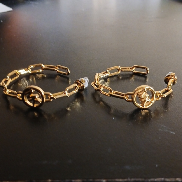 Michael Kors Gold Chain Link Loop Earrings - Picture 1 of 6